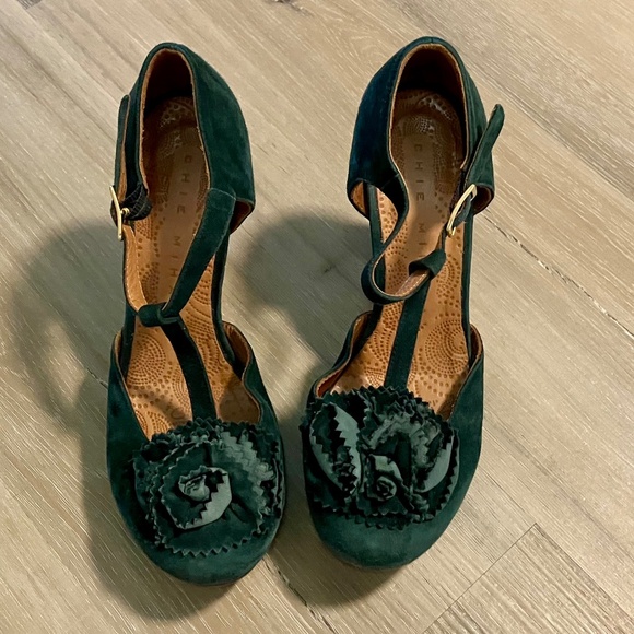 Chie Mihara Green Suede Heels - Picture 2 of 7